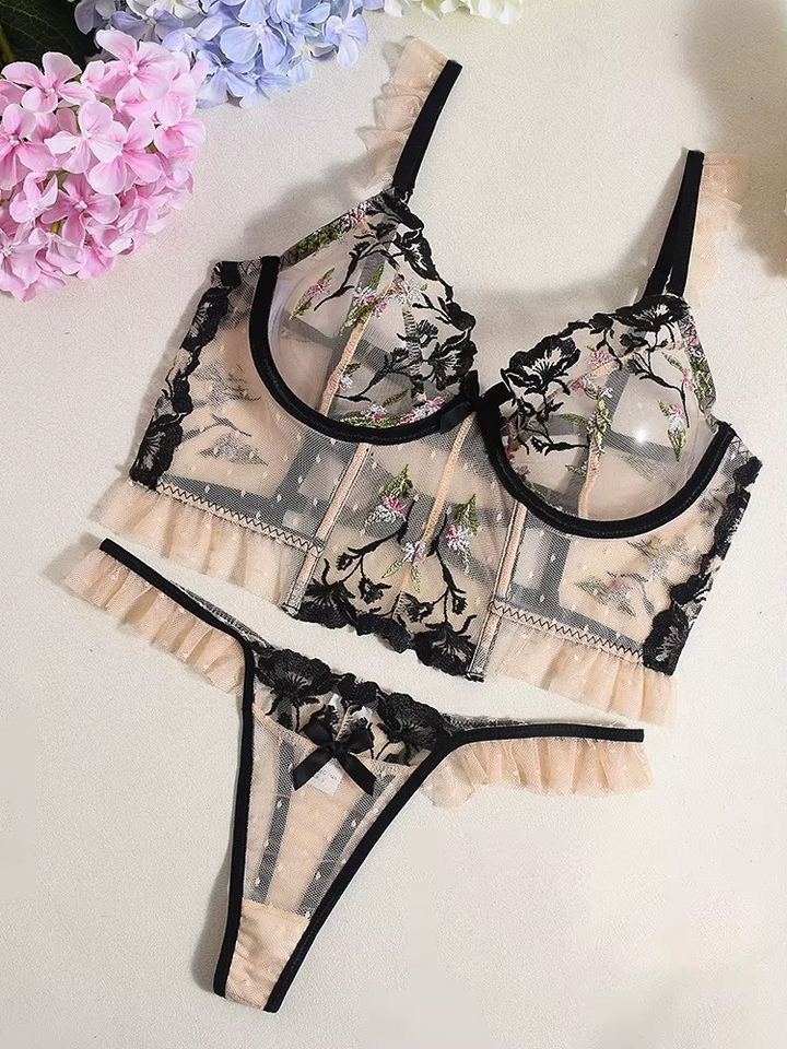 Nocturne Fleurie Lingerie Set
