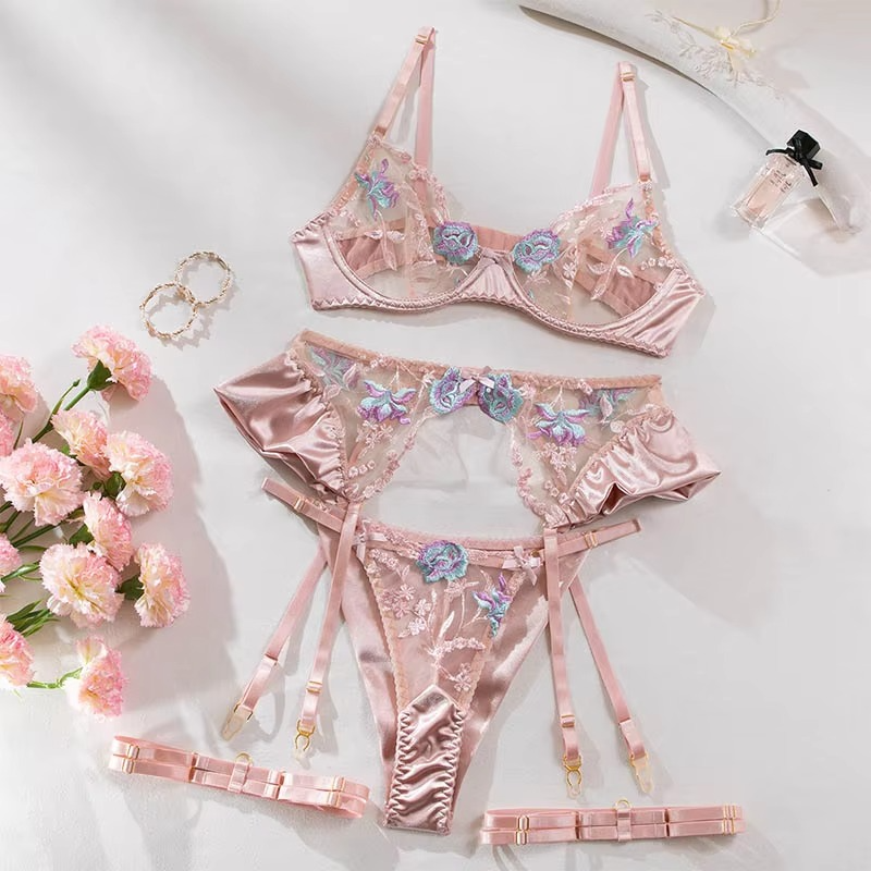 Petal Reverie Lingerie Set