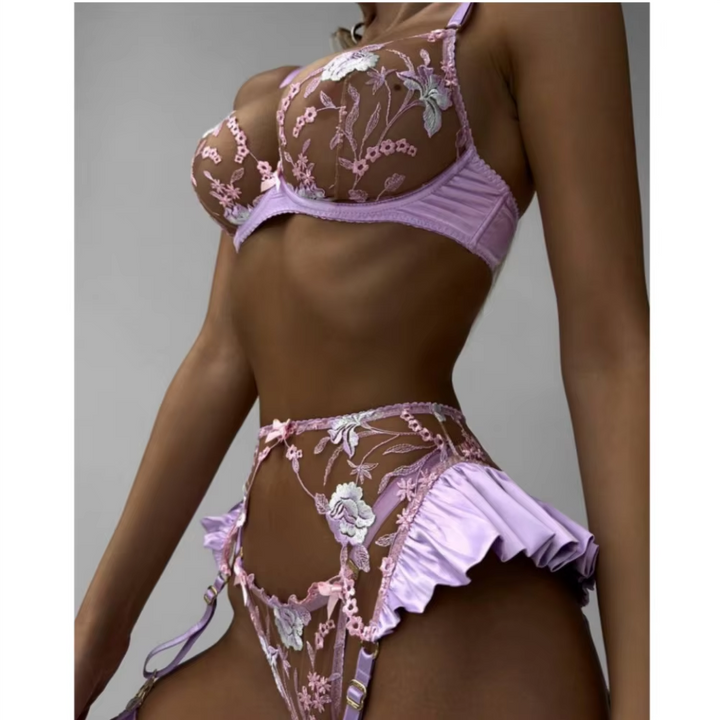 Cinthia Lingerie Set
