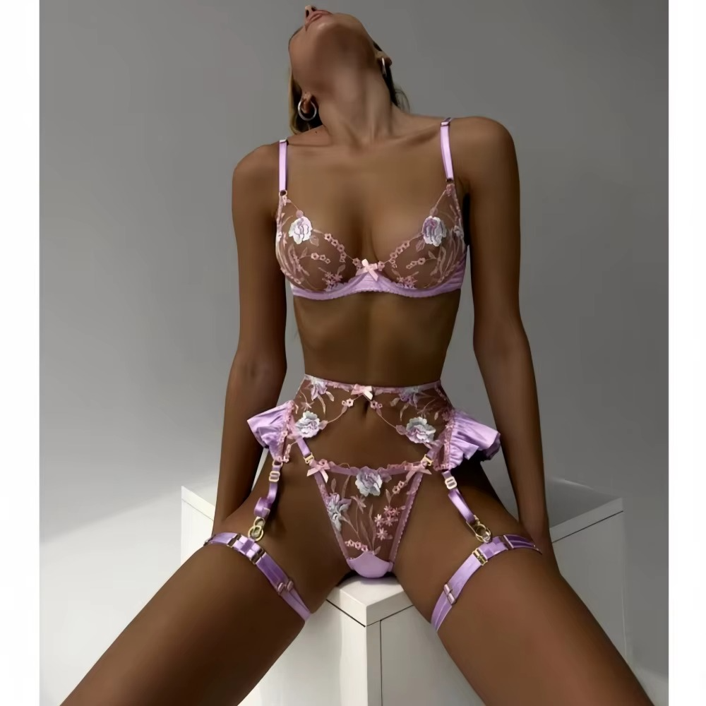 Cinthia Lingerie Set